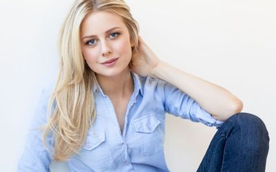 Justine Lupe-TV Shows, Movies, Husband, Kids, Height, Net Worth, Age